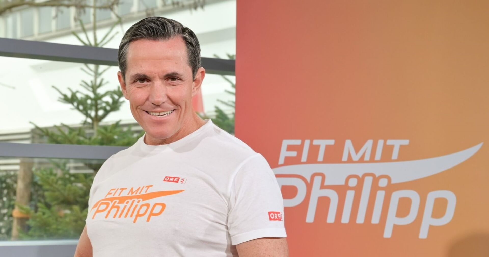 Philipp Jelinek im Studio von &quot;Fit mit Philipp&quot;