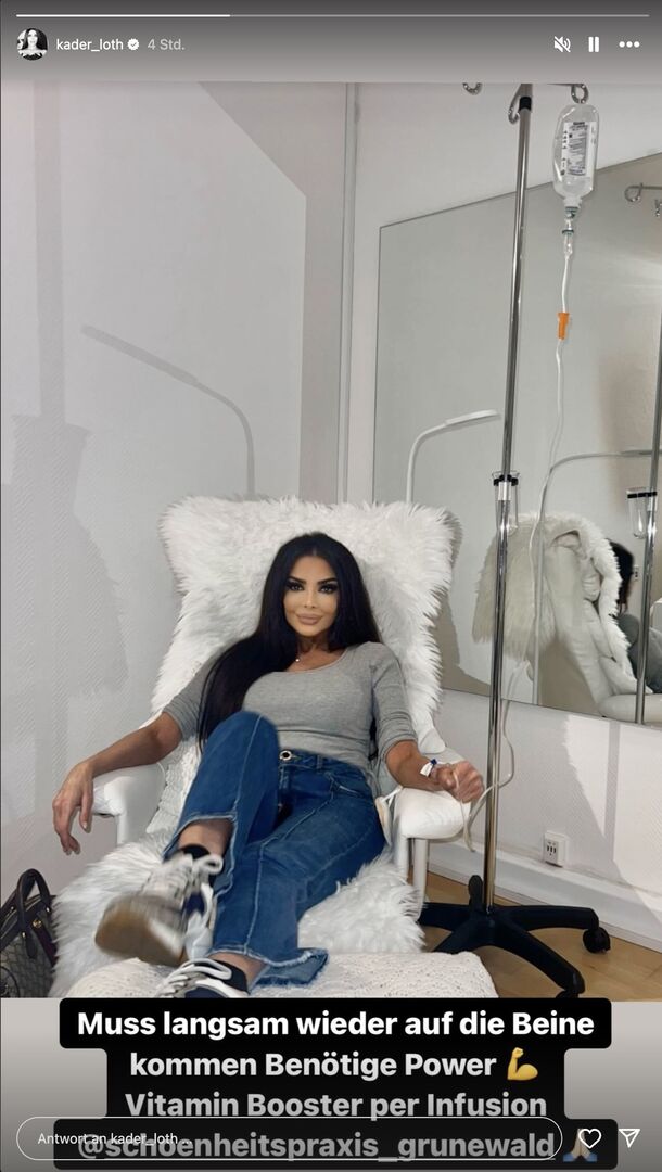 Ein Foto aus der Instagram-Story von Kader Loth, auf dem sie an einem Tropf hängt.