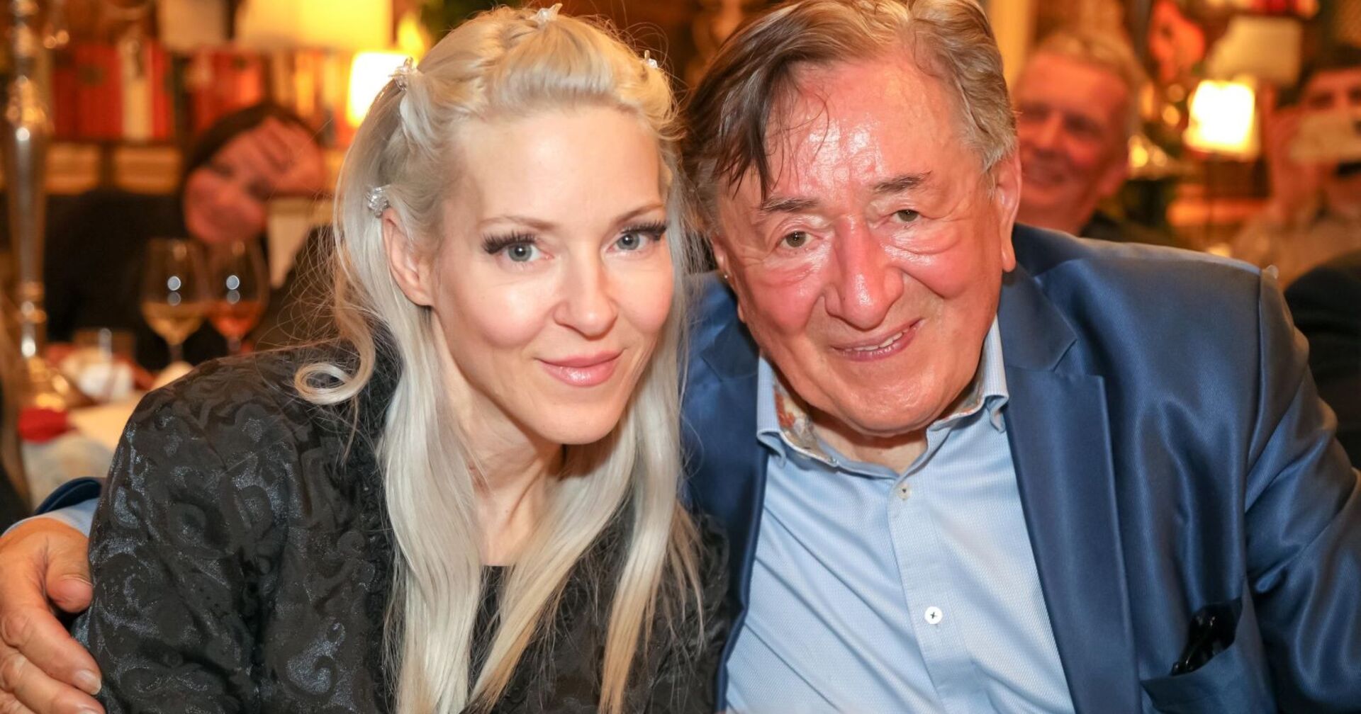 Richard Lugner und Simone Reiländer bei einer Veranstaltung.