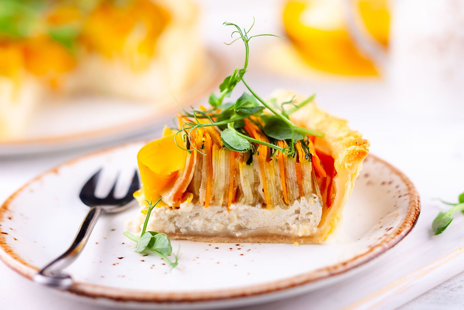 Quiche mit Karotten | Credit: iStock.com/Sarsmis
