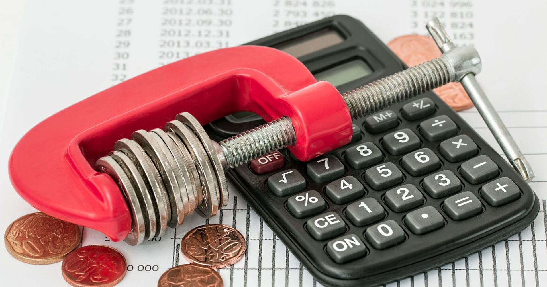 Taschenrechner und Kleingeld | Credit: pixabay.com/stevepb