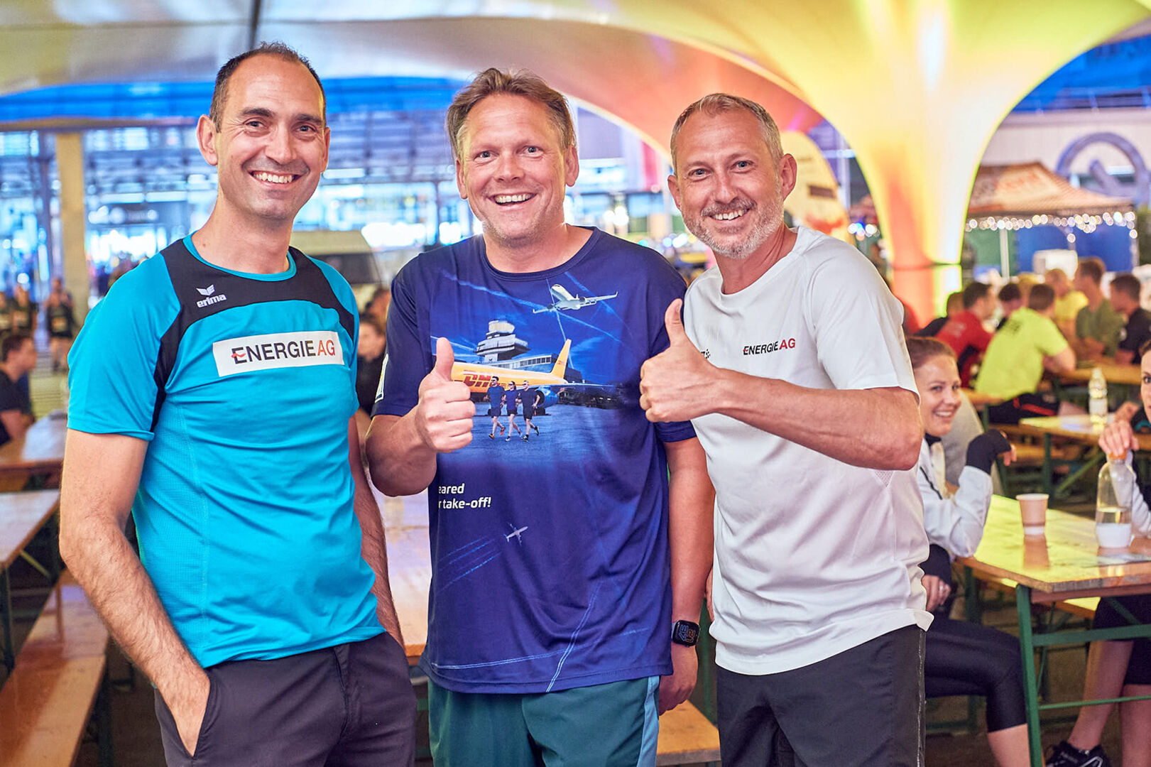 Drei Läufer des NIGHT RUN | Credit: Mathias Lauringer