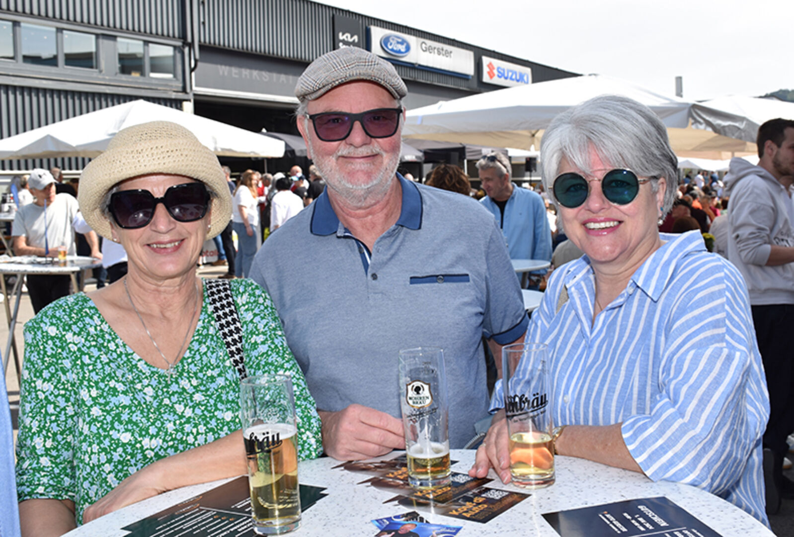 Mit dem Rad zum Frühlingsfest: Ingeborg Rusch, Richard und Josefine Waibel aus Dornbirn