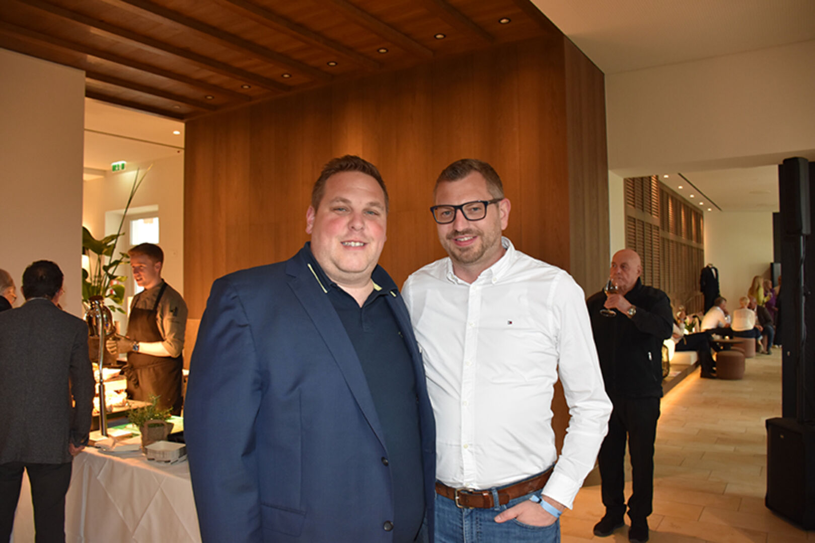 Mathias Außerbrunner (Gartenbau), Christian Wolf (Sachverständiger)