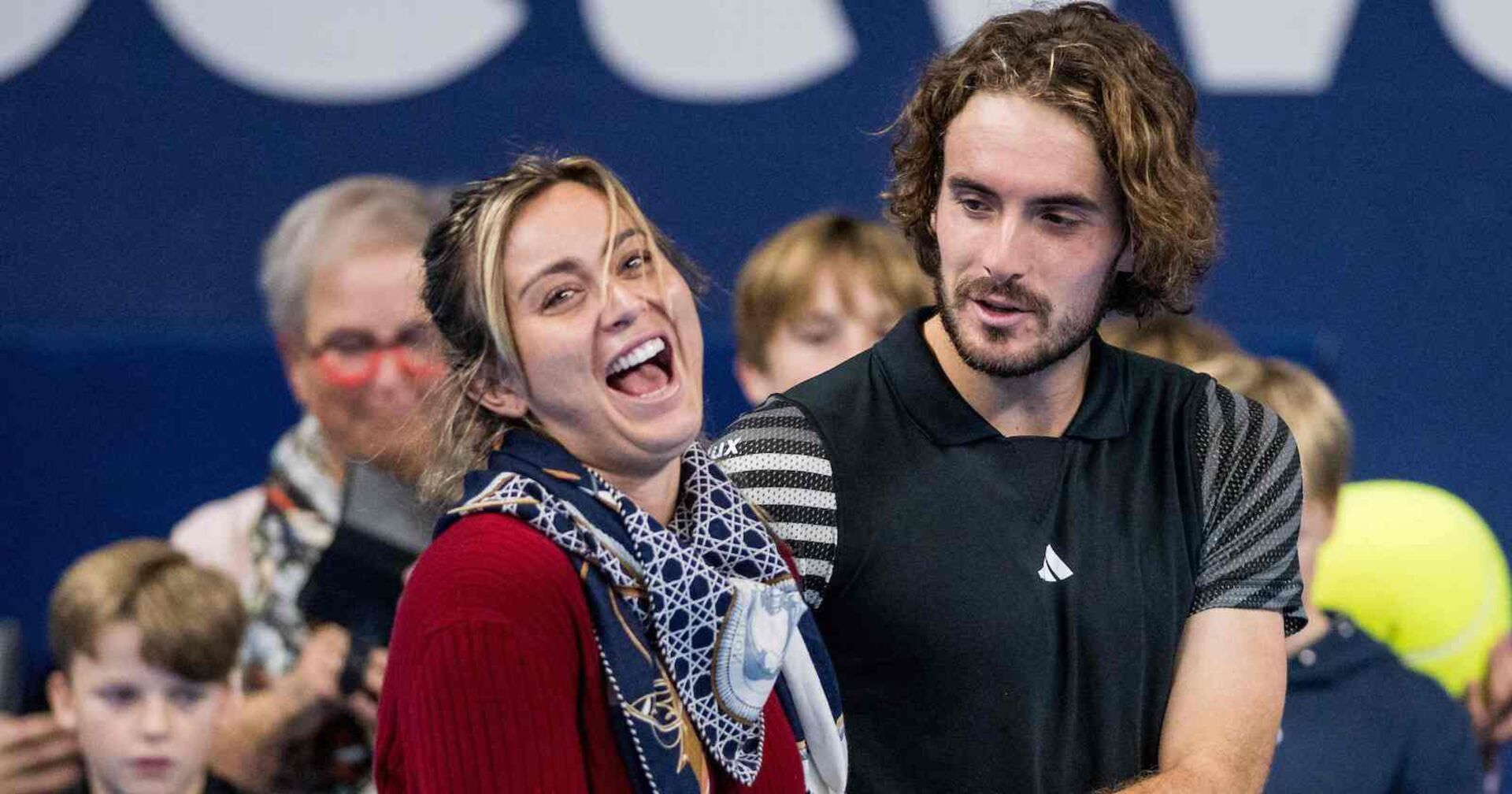 Paula Badosa und Stefanos Tsitsipas bei einem Event.
