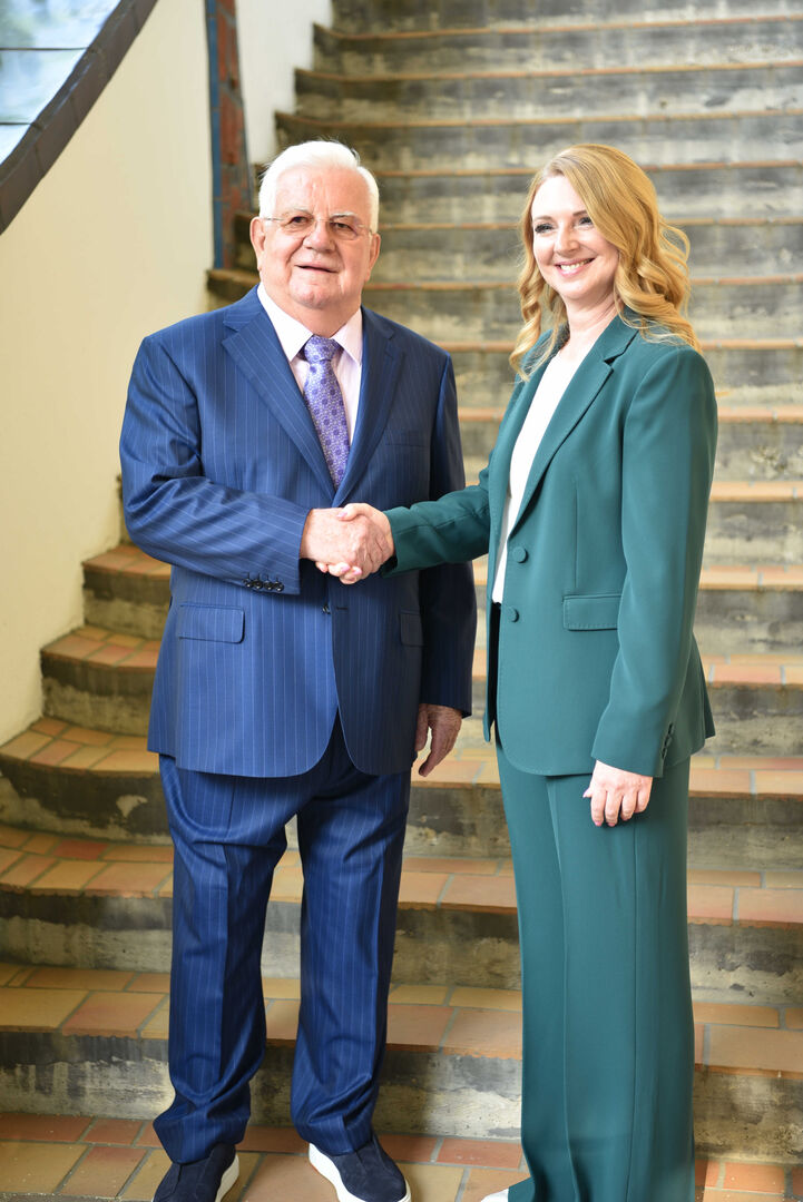 Gründer und Eigentümer KR Robert Rogner, Dr. Ulrike Weiner