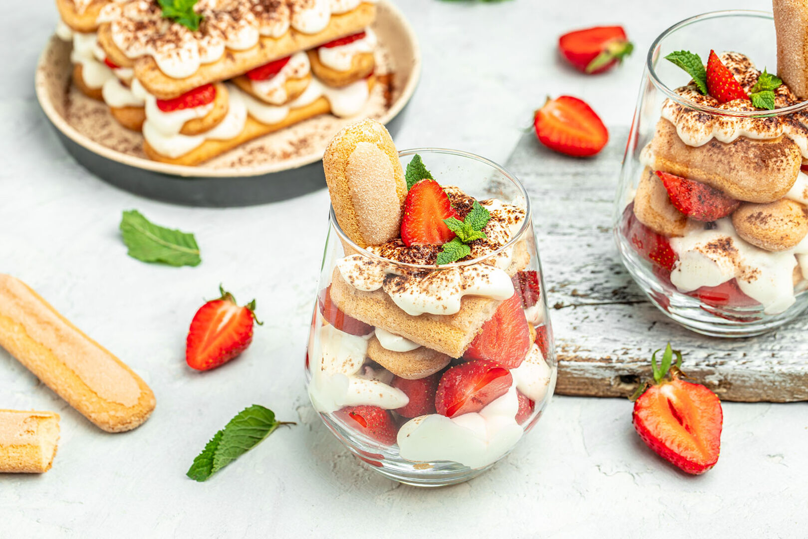 Erdbeer-Tiramisu im Glas | Credit: iStock.com/Koval Nadiya