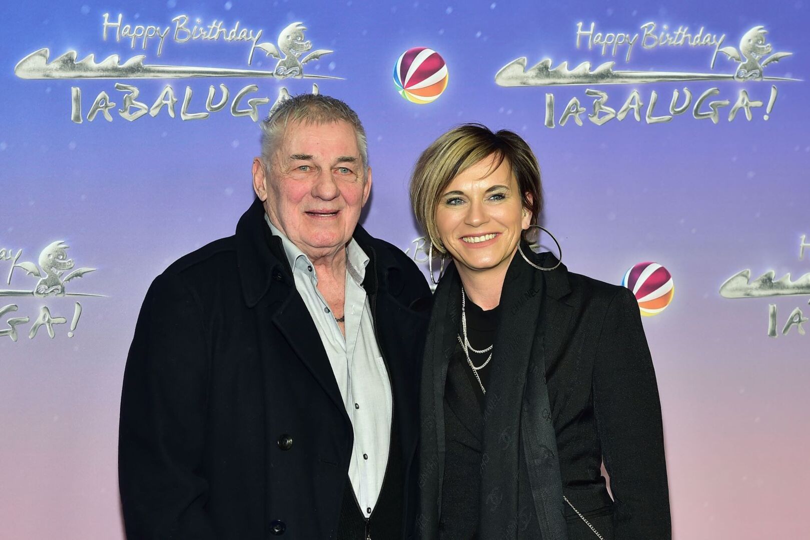 Heinz Hoenig mit Frau Annika bei einer Veranstaltung.