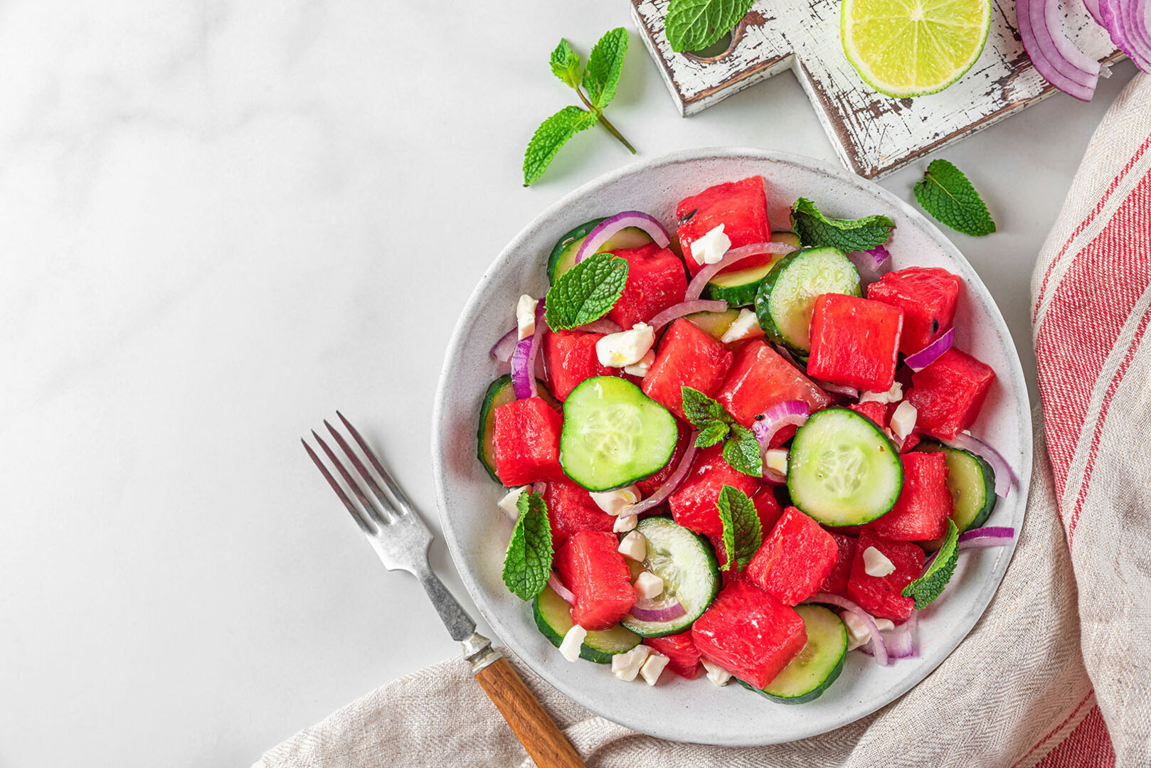 Wassermelonen-Salat mit Feta | Credit: iStock.com/samael334