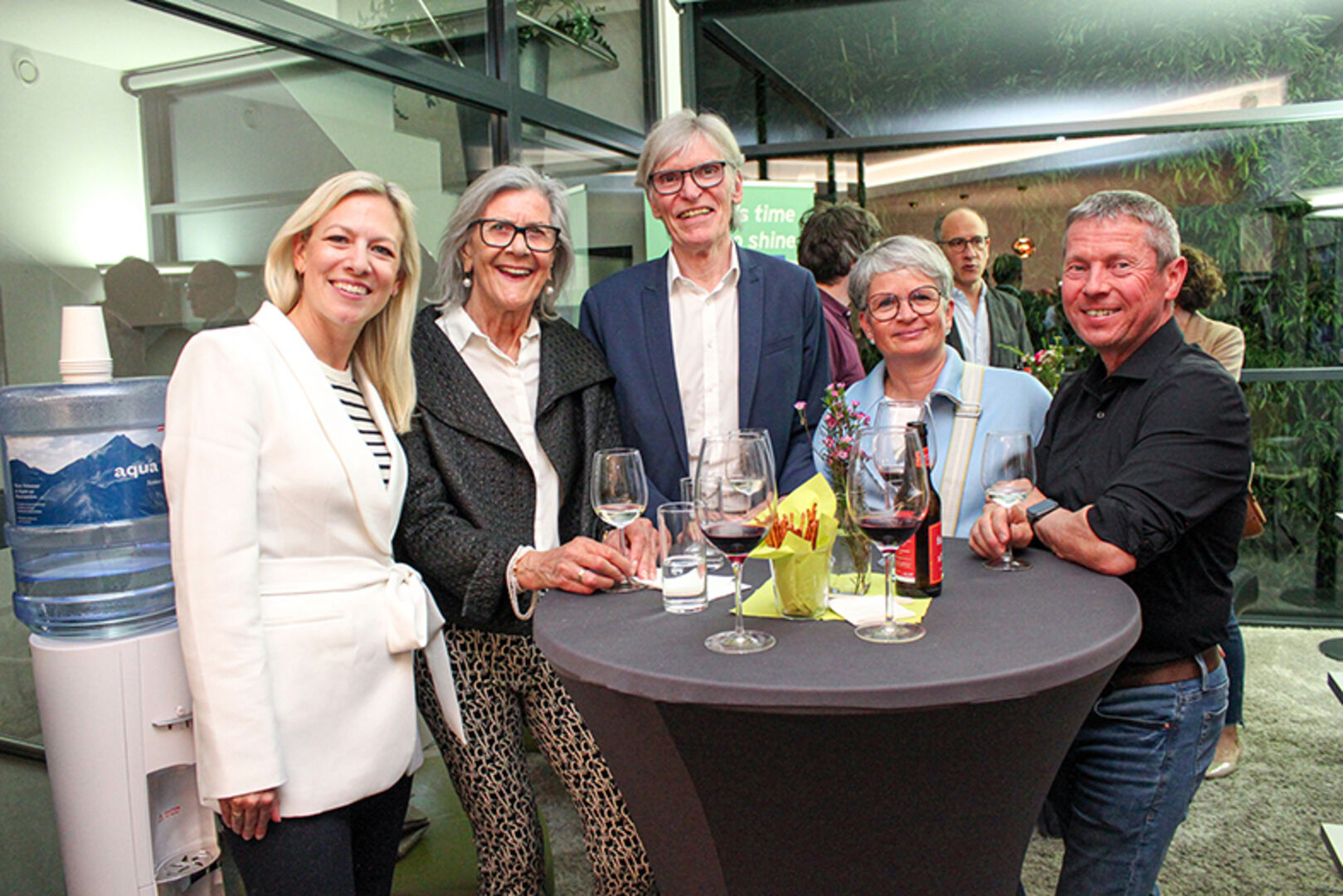 Dr. Bianca Huemer, Rita Hopfner, KommR Wilfried  Hopfner, Yvonne Grabher und Manfred Grabher (v. li.)