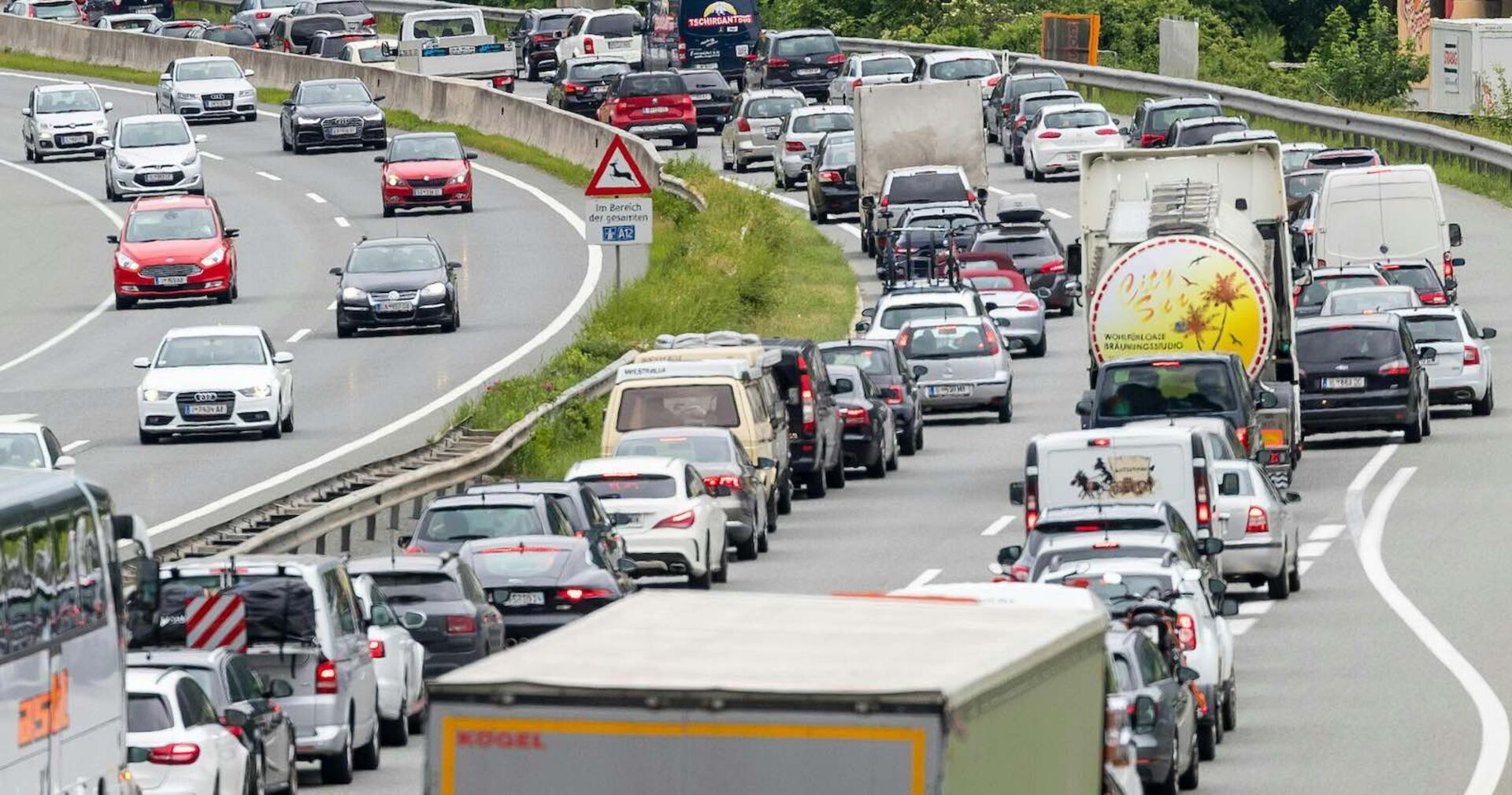 Mega-Stau am Pfingstwochenende auf Österreichs Autobahnen.