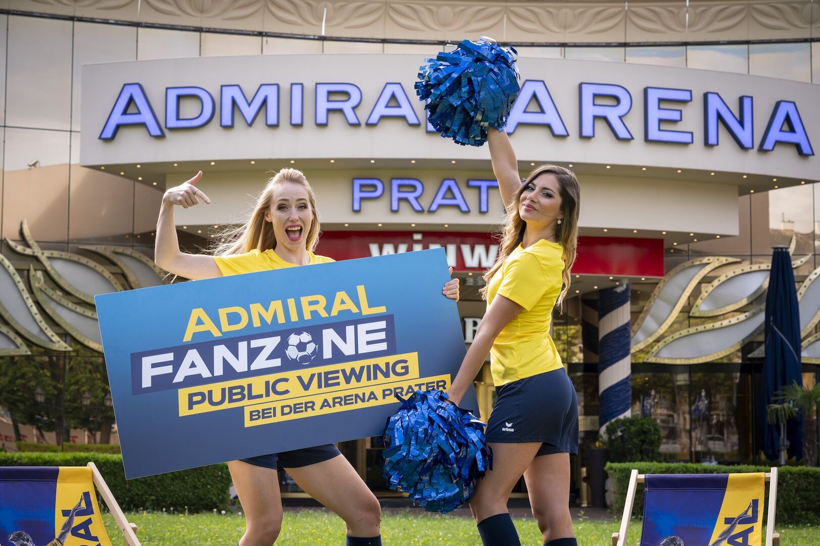 Admiral Public Viewing