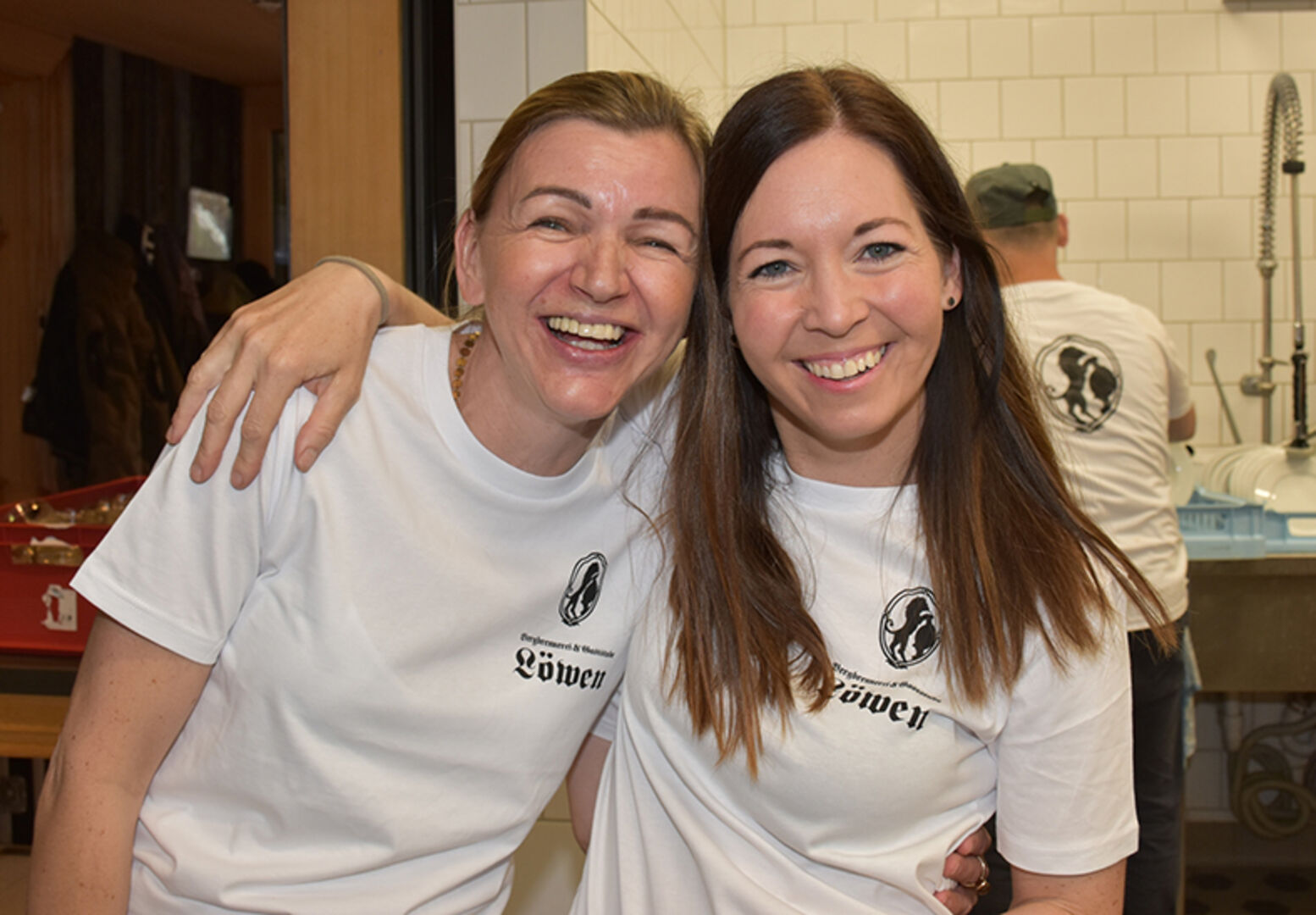 Andrea Elmenreich und  Corina Fetz