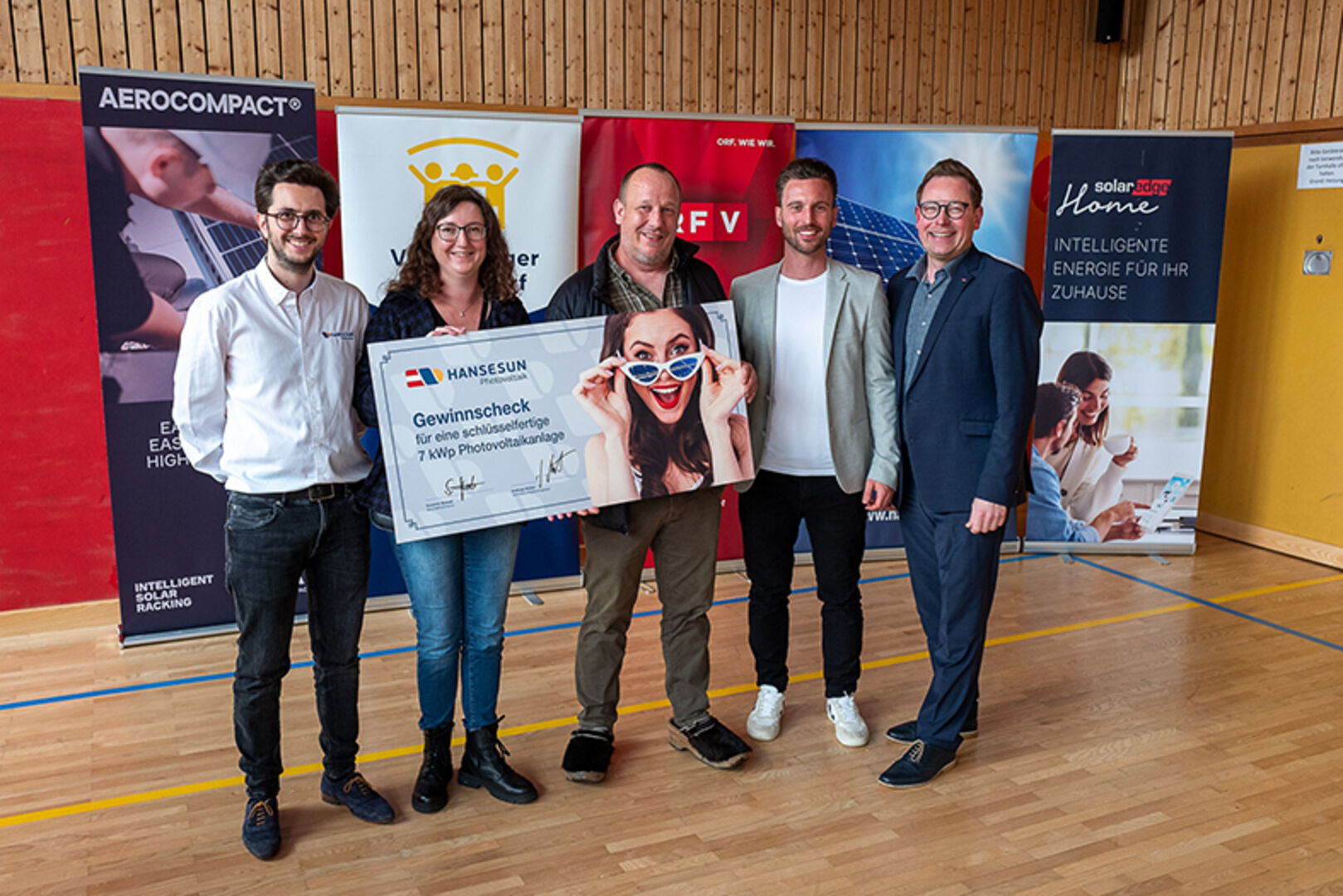 Bei der fünften Gewinnspiel-Aktion „Sonnemonat Mai“ von Hansesun und dem ORF Vorarlberg gab es zum 10-Jahr-Jubiläum von Hansesun eine schlüsselfertige PV-Anlage als Sonderpreis.