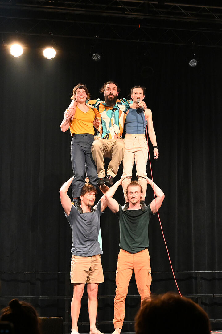 Super Show von Yasmine Heyer und Uwe Sattelkow vom ConTakt-Team.