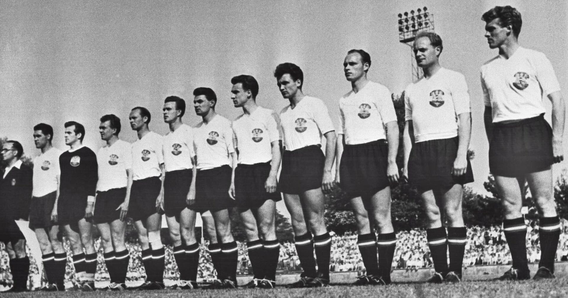 Das österreichische Nationalteam im Jahr 1954.