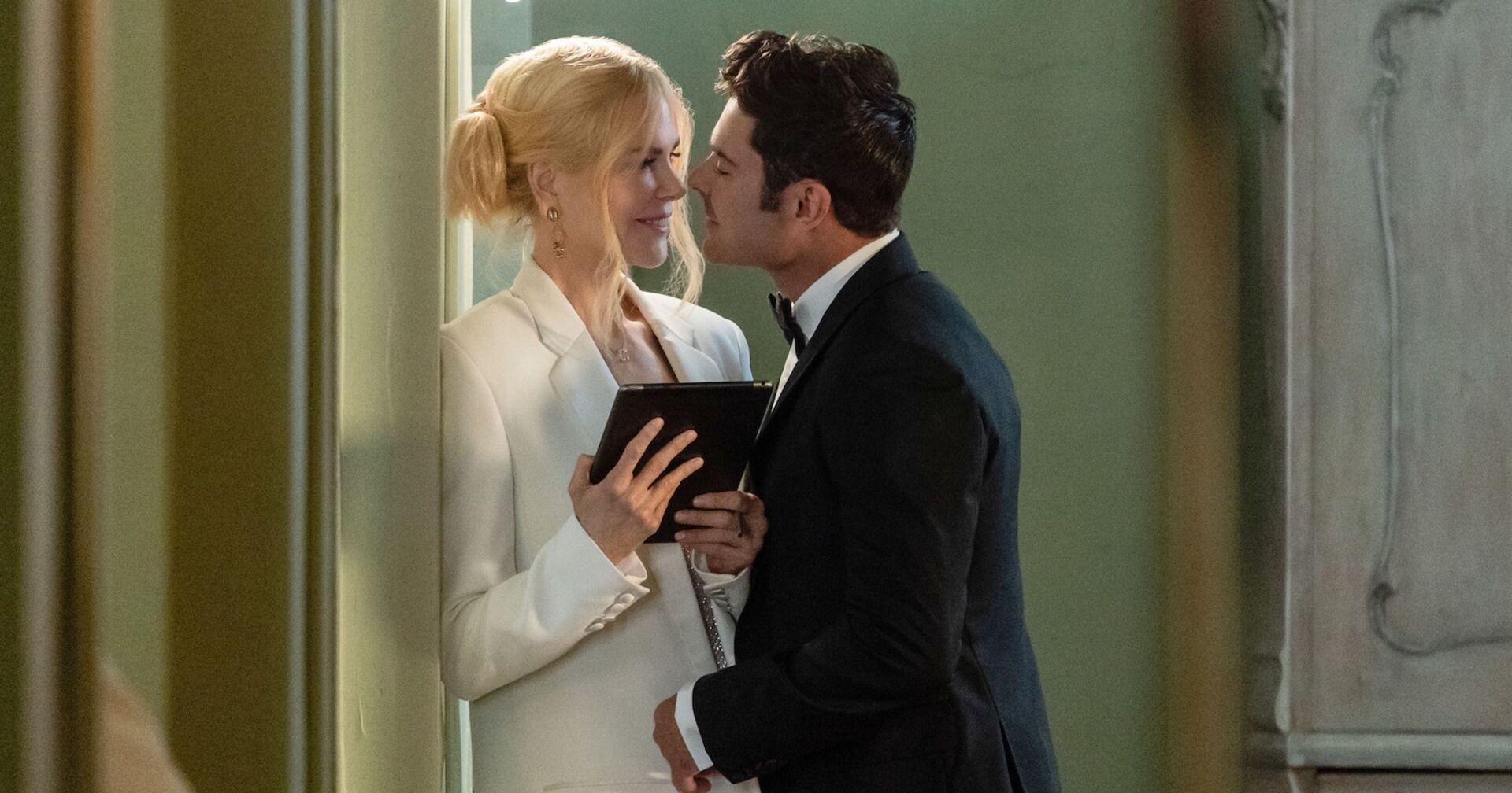 Nicole Kidman und Zac Efron turtelnd am Set von &quot;A Family Affair&quot;