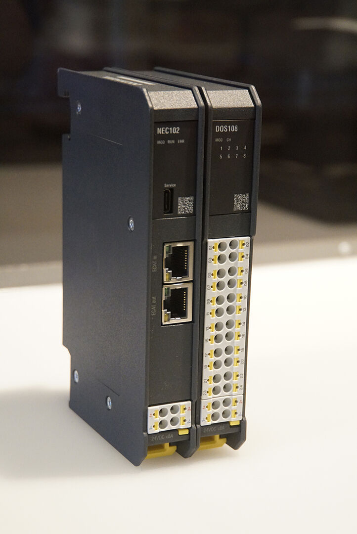 ...mit dem Red Dot Award ausgezeichnet und steht nun im Red Dot-Designmuseum.