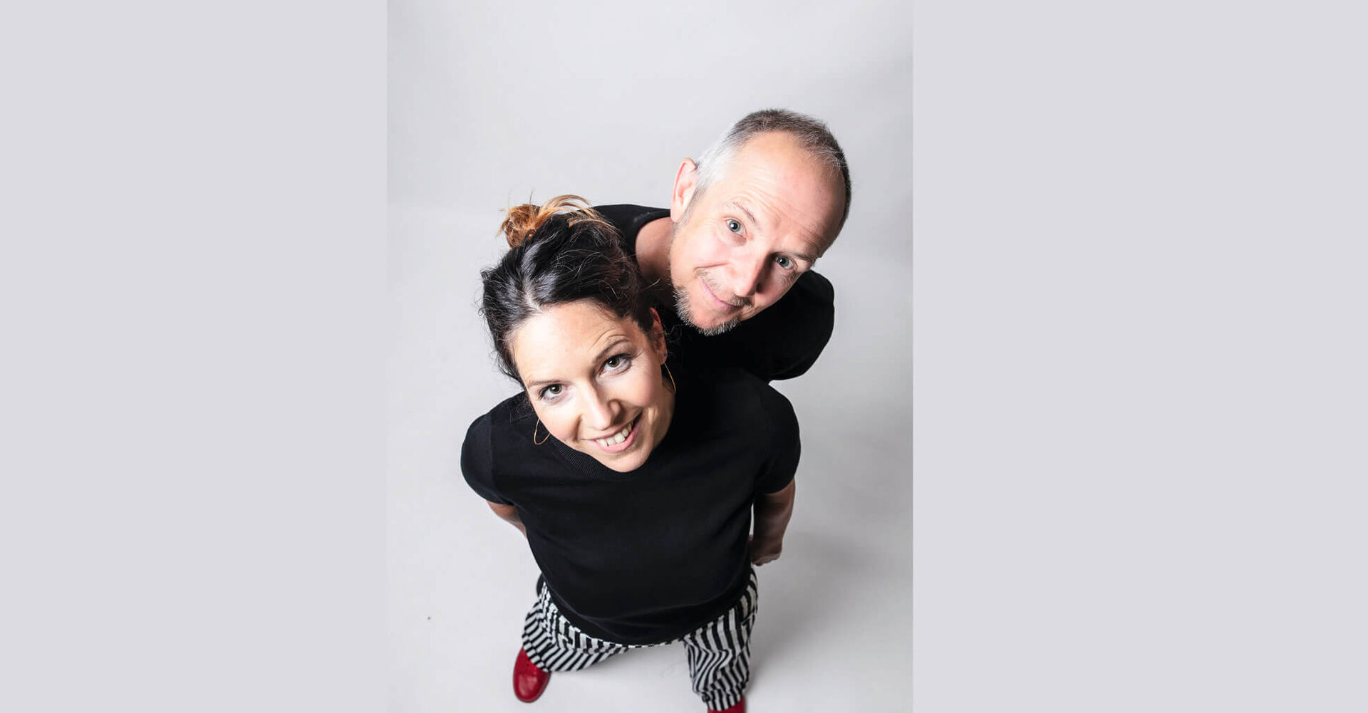 Julia und Christoph Haderer lassen die Scherz &amp; Schund Fabrik qualmen.