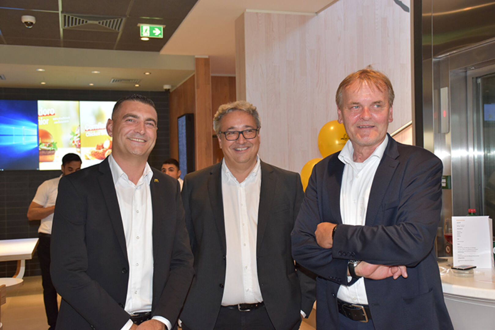 Ugur Ok (Head of Development &amp; Real Estate), Architekt Hansjürgen Frauscher (Marius Ziviltechniker) und Bürs-Bürgermeister Georg Bucher