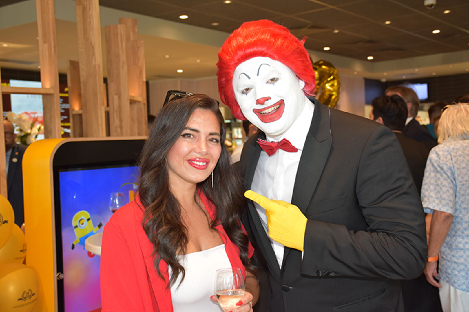 Ela Cantekin kam stellvertretend für Farben Kobold GmbH.