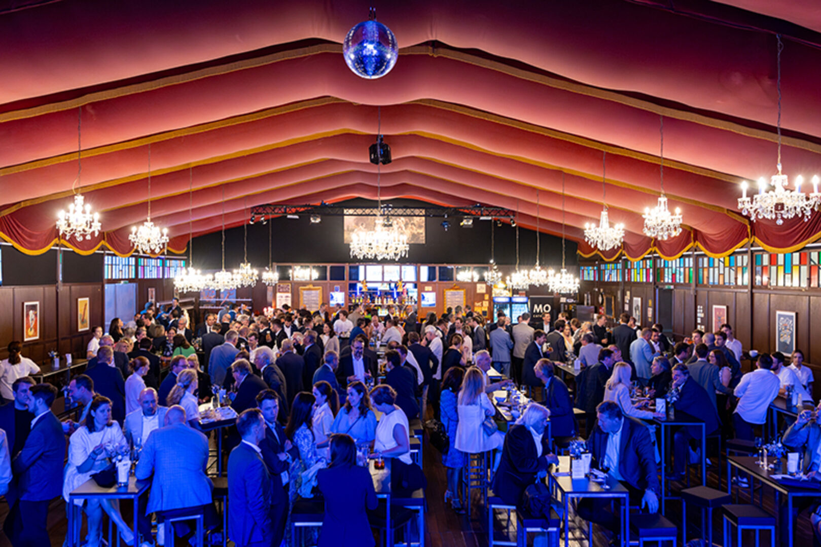 Volles Freudenhaus beim IV-Sommerempfang 2024.