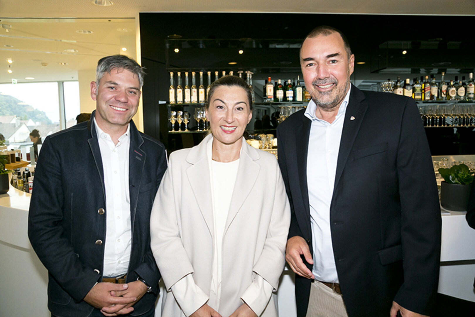 Rene Madlener (Hotel Hohes Licht, Damüls), Katrin Ziegler (KI Expertin) und Markus Kegele (Hotel Mondschein, Stuben)