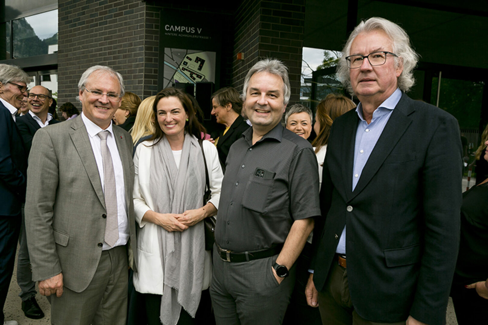 LT Präs. Harald Sonderegger, GF Verena Conrad (vai), CEO Heinz Seyringer (v-Research) und WKV Vize-Präs. Edi Fischer (v. li.)