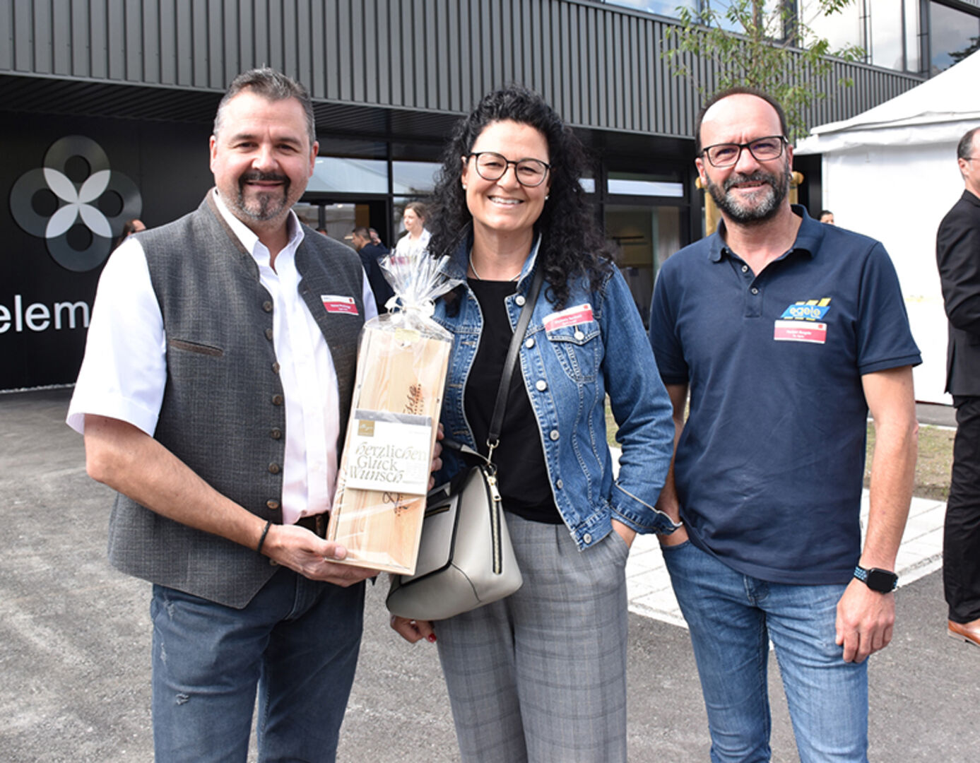 Von Egele Installateur aus Vandans: GF Helmut Moosbrugger, Michaela Berthold und Herbert Bargehr