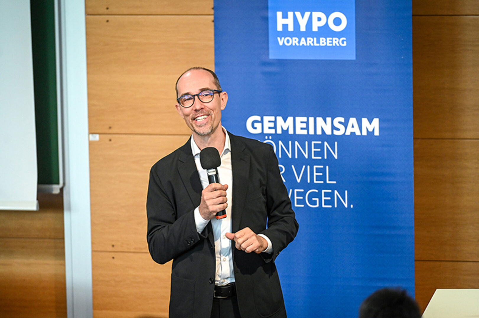 Referent und Neurobiologe Bernd Hufnagl