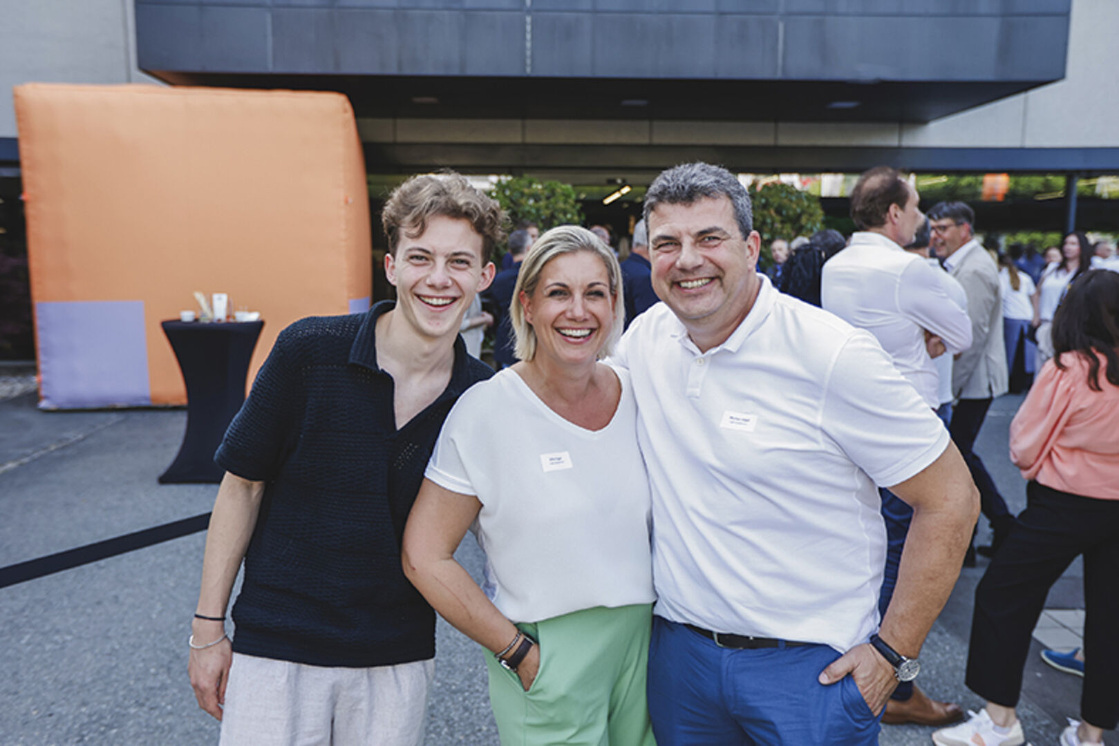 Matthias, Elke und Markus Engel (Engel Installationen) (v. li.)
