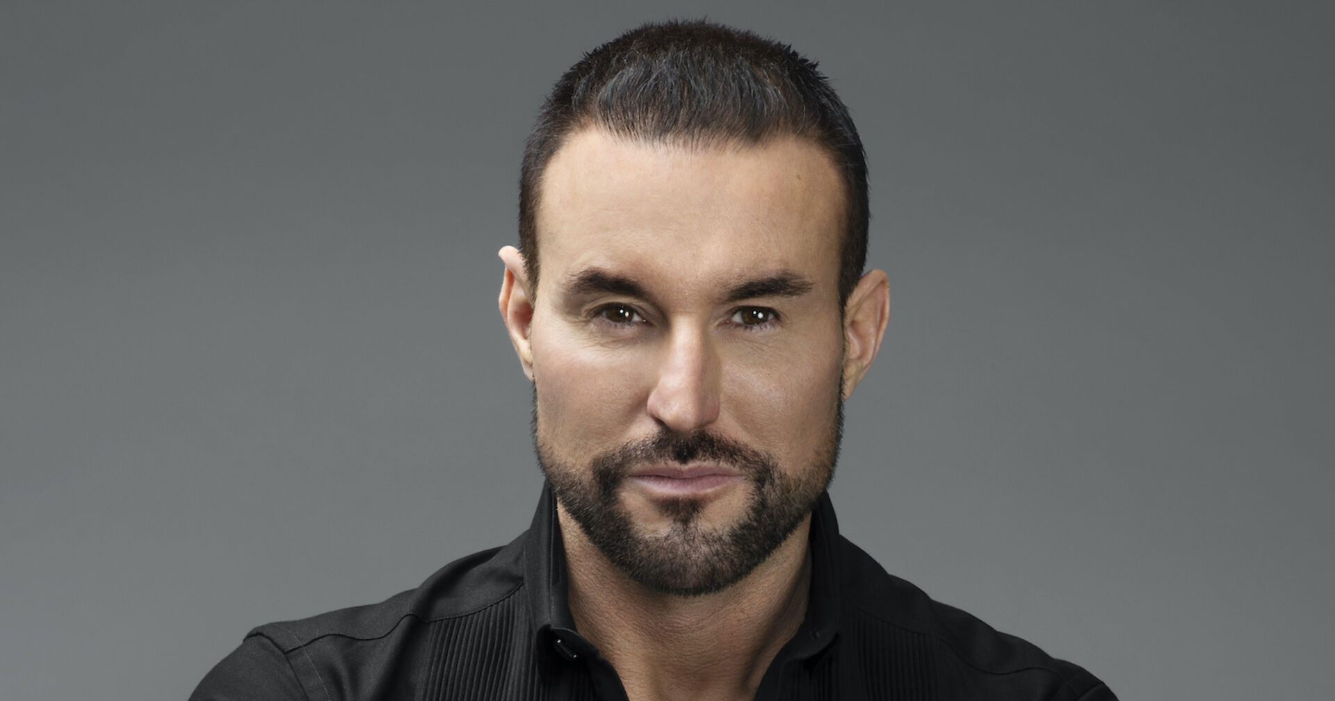 Philipp Plein bei einem Fotoshooting.