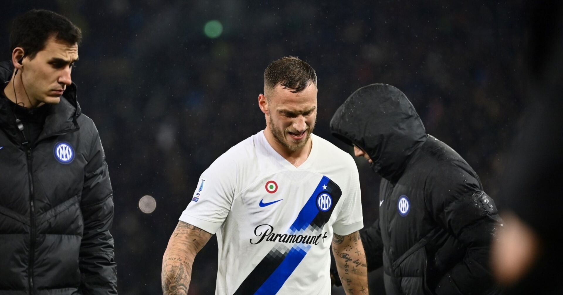 Marko Arnautovic verletzt im Inter Mailand Dress