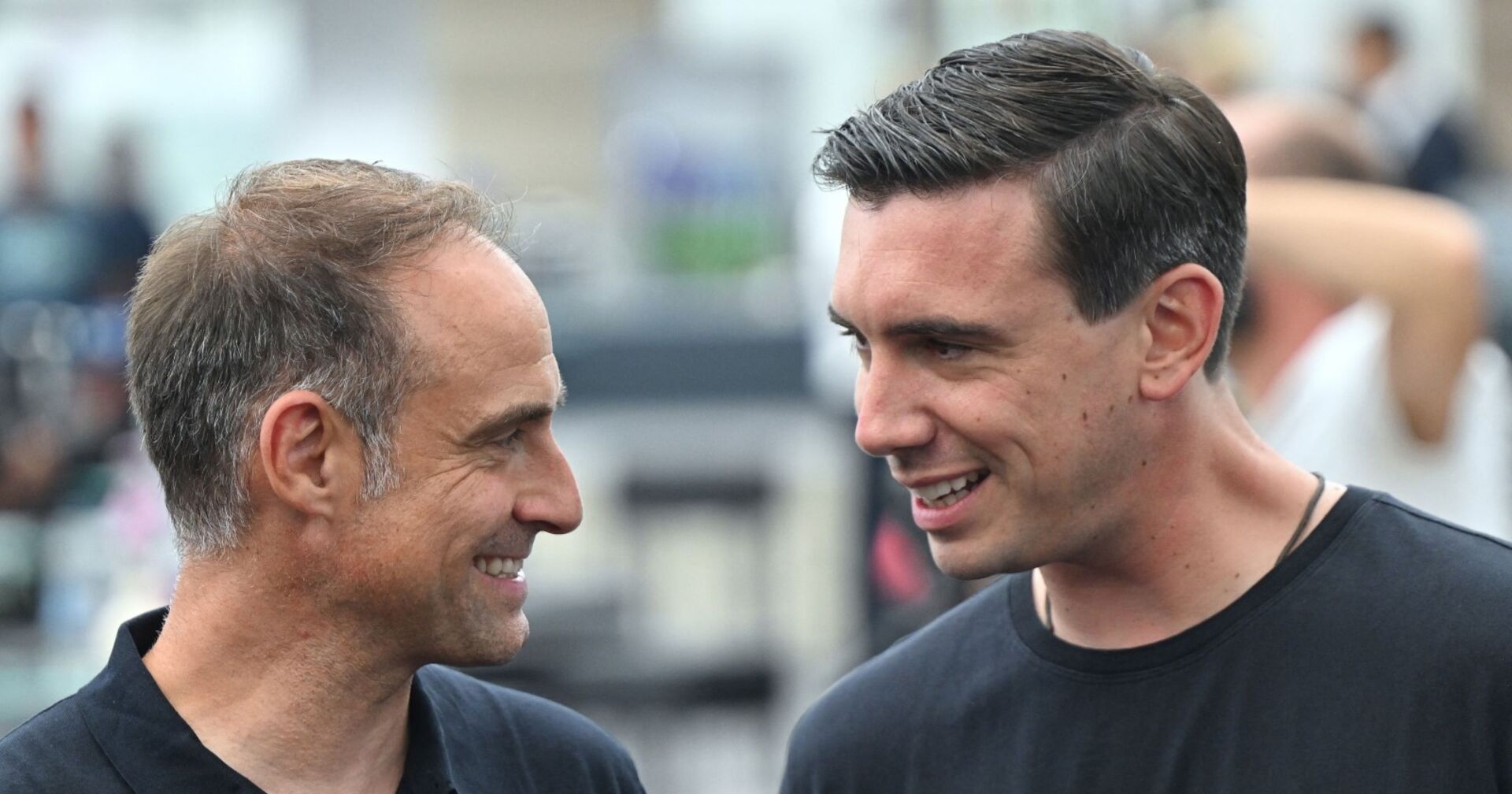 Oliver Mintzlaff und Mark Mateschitz im Gespräch