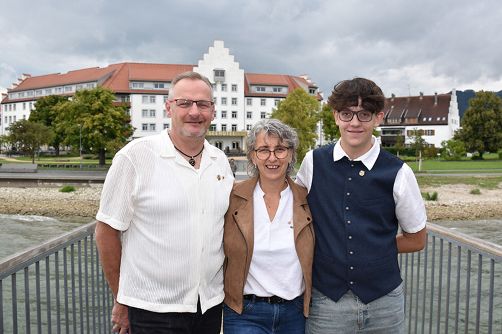 Josef Eggetsberger (Pizzeria La Luna, Pettneu am Arlberg) mit Hannelore und Josef jun.
