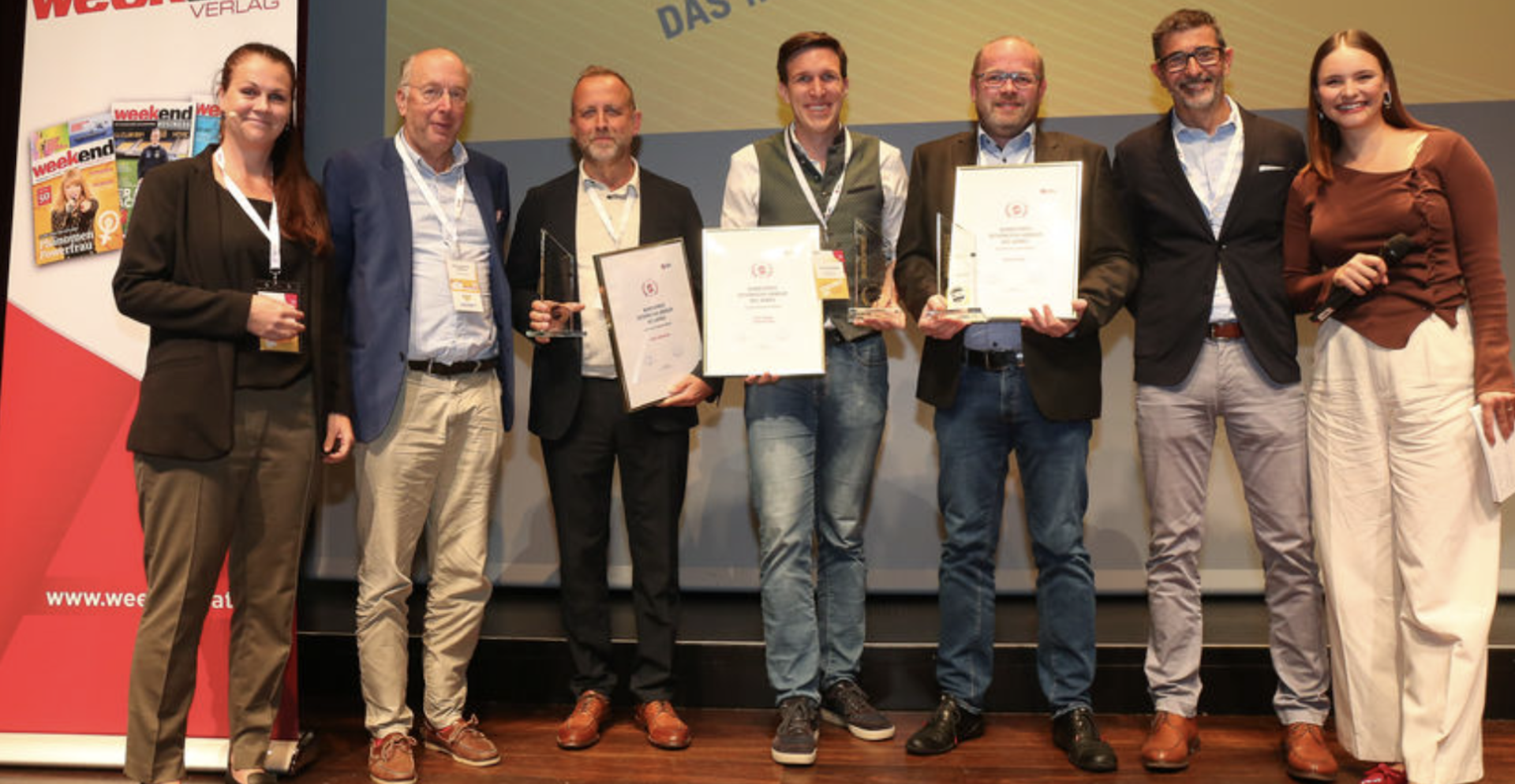 Alle Preisträger des Handels-Bundespreises mit Urkunden