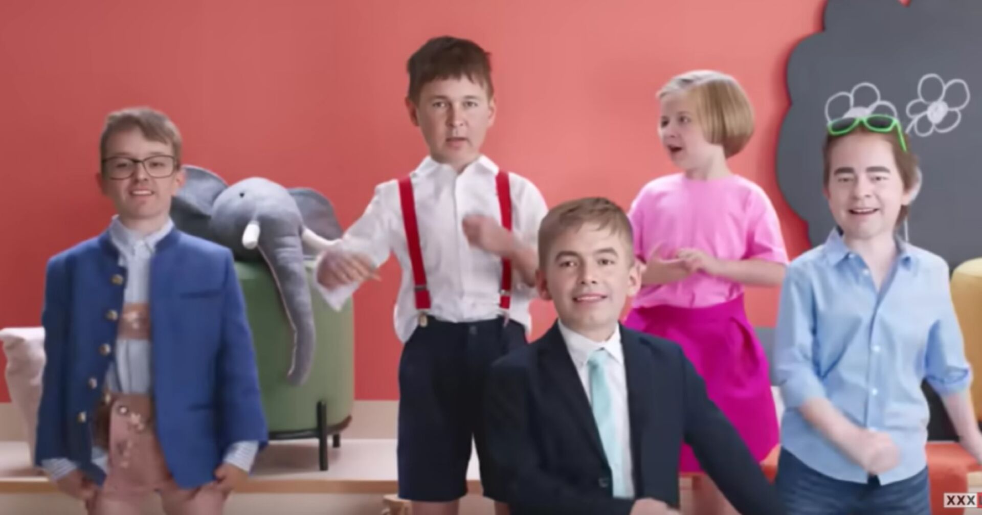 Die Parteichefs persifliert als Kindergartenkinder, Screenshot aus dem Video von XXXLutz