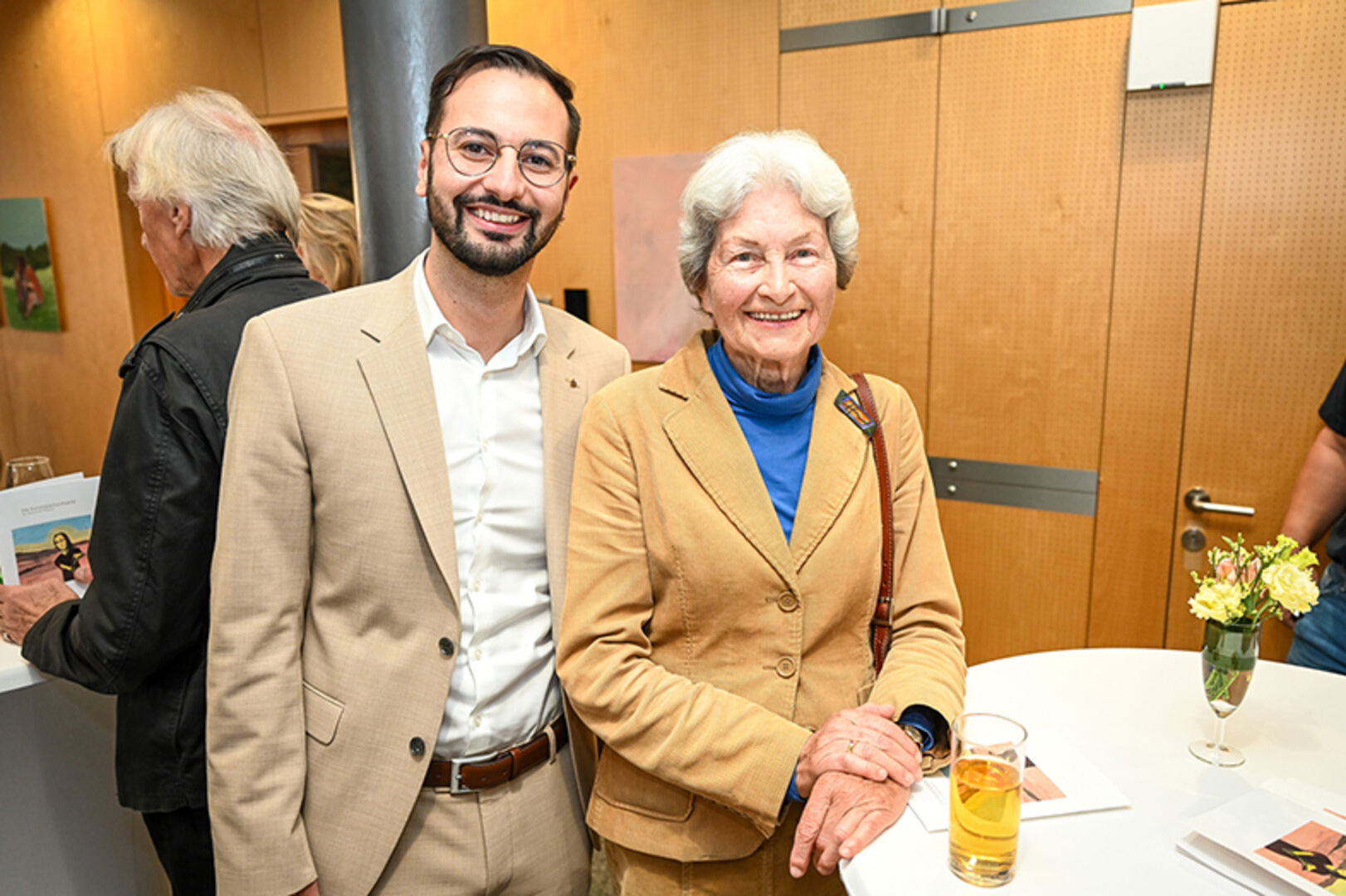Robert Deflorian (Sparkasse) und Hildegard Breiner (Bregenz)
