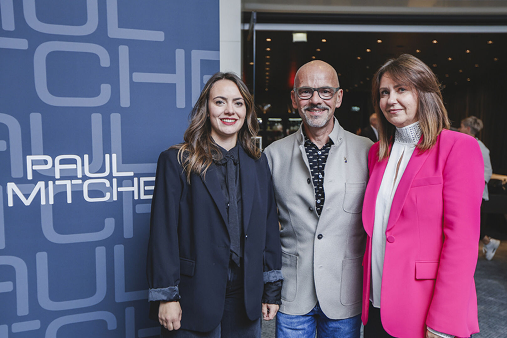 Theresa Innfeld (Hair by Innfeld &amp;  Krajisnik), Intercoiffeur Österreich  Präs. Andreas Innfeld und Sabine Rosenhammer (RosaPunkt (v. li.)