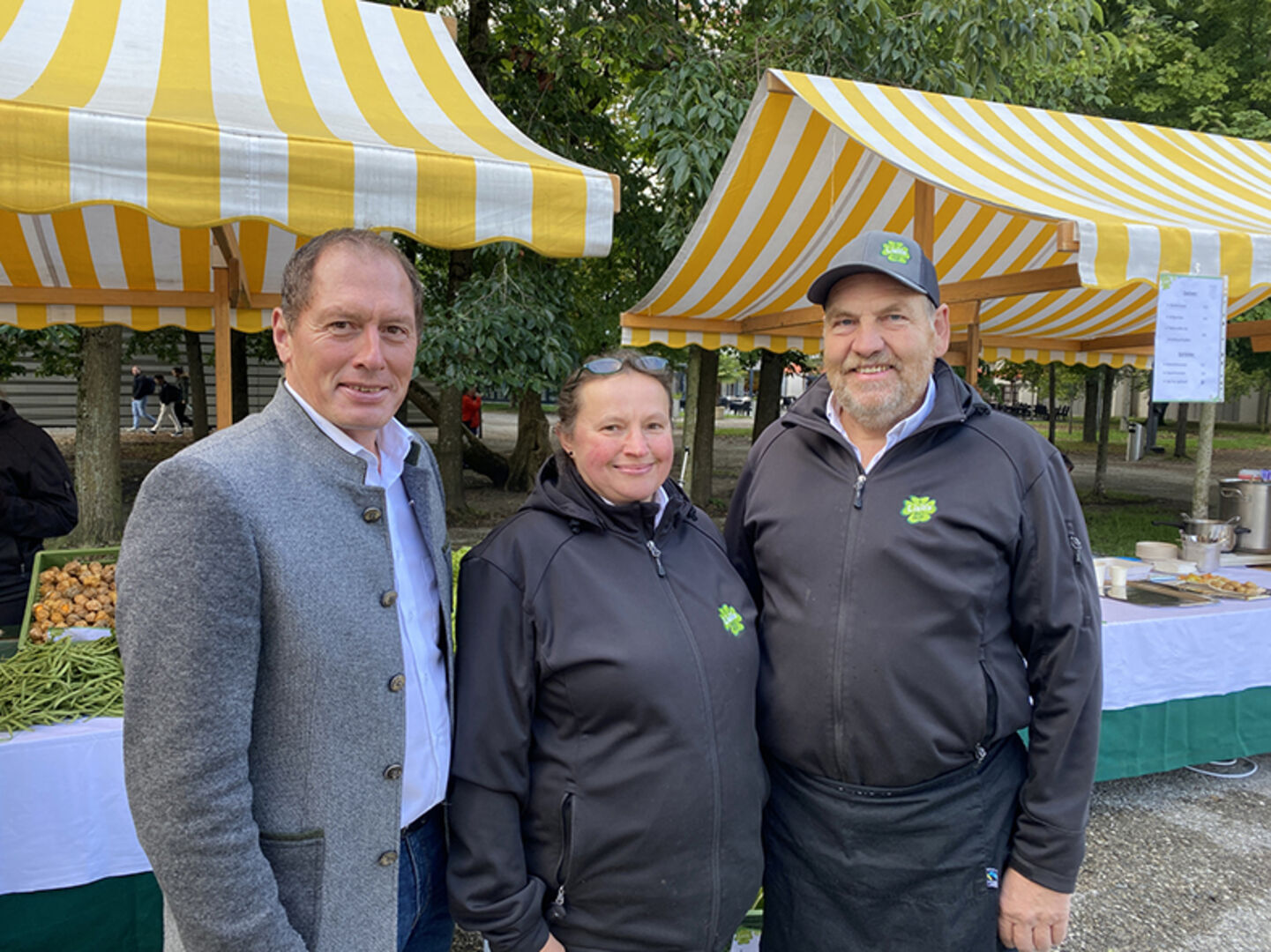 LWK Präs. Josef  Moosbrugger, Brigitte und Karl Kühne (Lisilis Biohof, Meiningen) (v. li.)