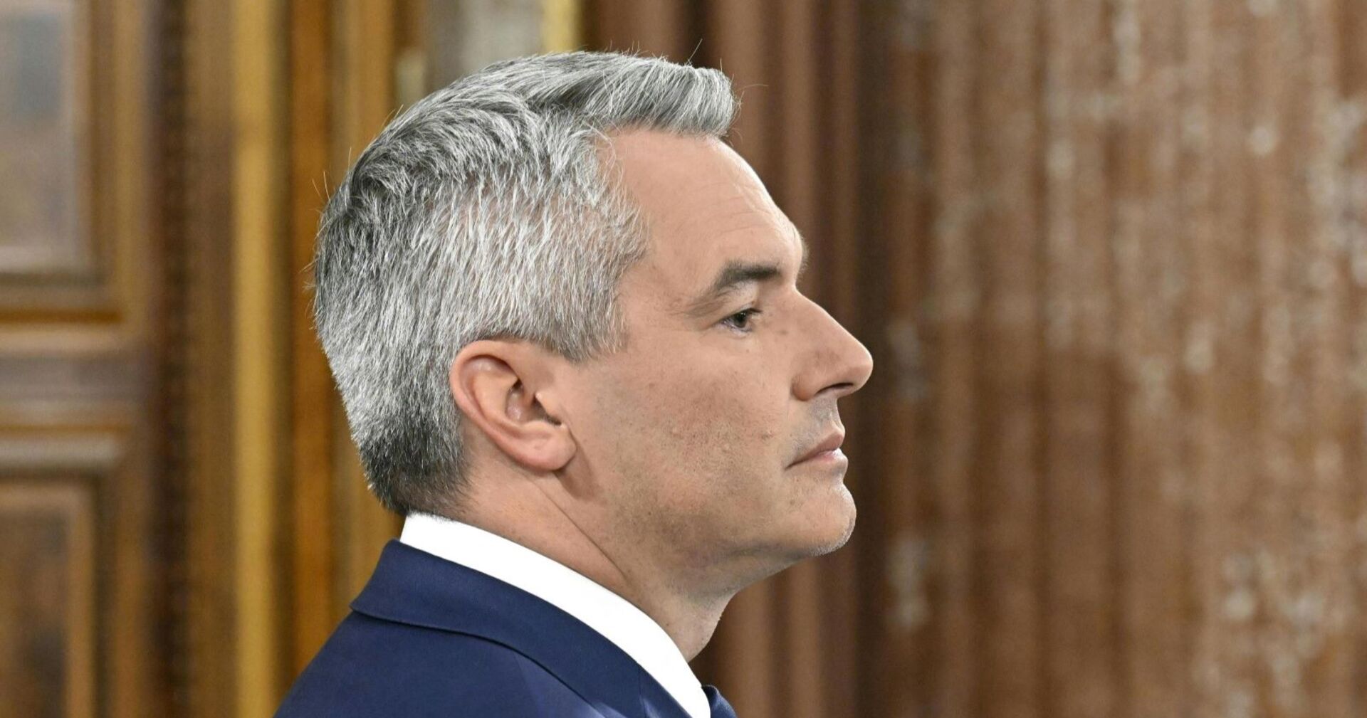 ÖVP-Chef Karl Nehammer bei seinem ersten Fernsehauftritt nach der Wahl