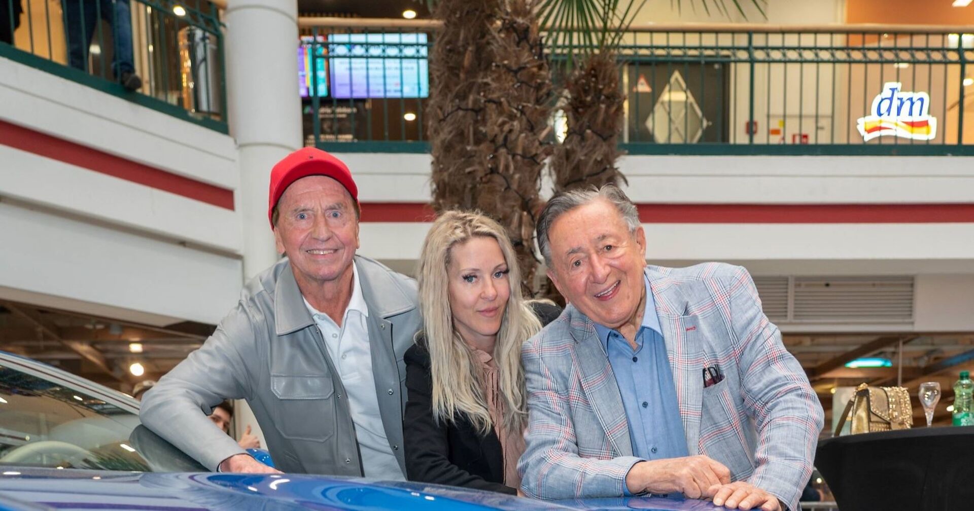 Heribert Kasper mit Simone und Richard Lugner