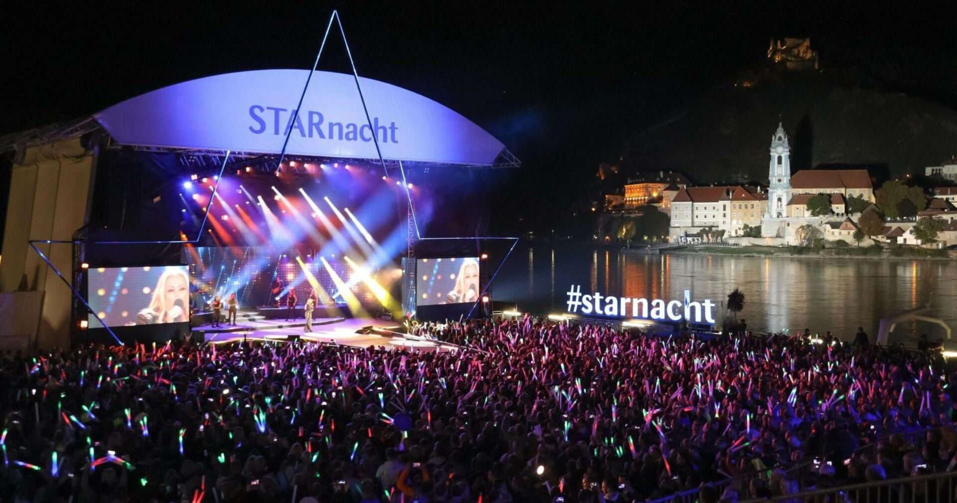 Bühne bei der Starnacht aus der Wachau 2023.