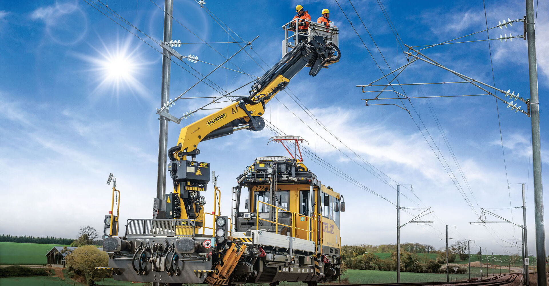 Riesiges Potenzial in Indien: Am Subkontinent realisiert ­Palfinger in Kooperation mit dem Gleisbaumaschinen-­Hersteller Plasser &amp; Theurer einige Projekte.