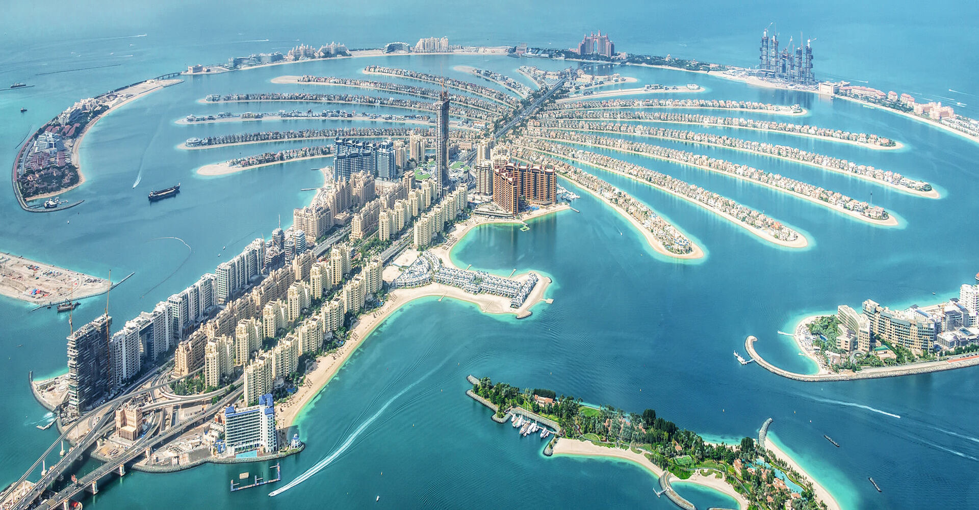 Künstliche Palmeninsel Jumeirah | Credit: iStock.com/ Delpixart