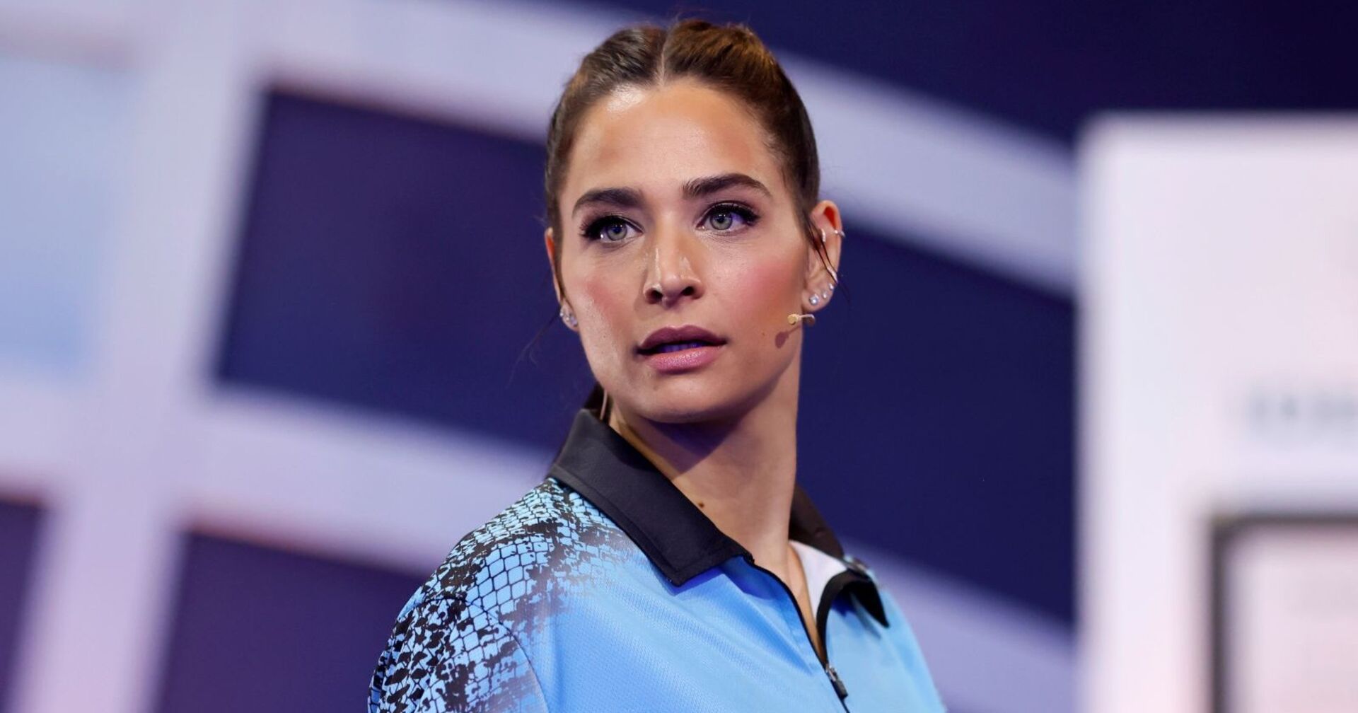 Amira Pocher mit offenem Mund