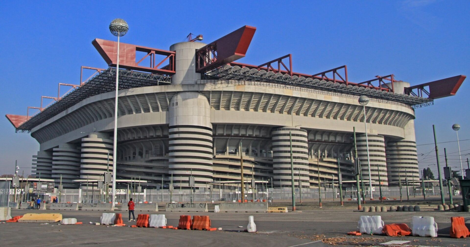 Stadion San Siro als Heimstätte für Inter und AC Mailand