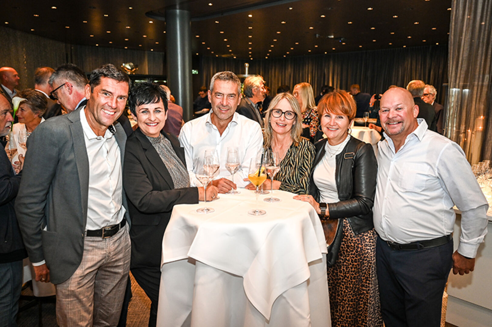 Peter Wilhelmstätter, Christine Wörndle, Heinz, Gabi und Doris Wilhelmstätter, Ecki Wörndle (v.l i.)