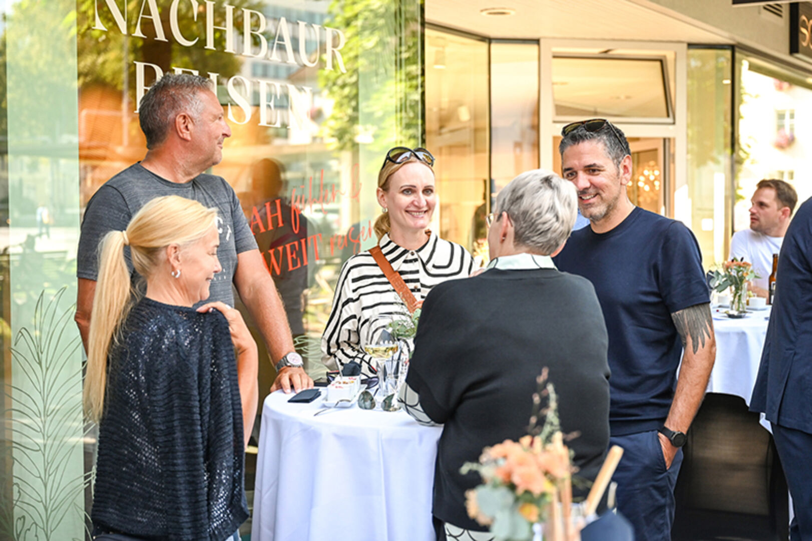 „Wo warst du, wohin reist ihr?“ Die Reisebüroeröffnung als Inspiration für neue Reiseideen.