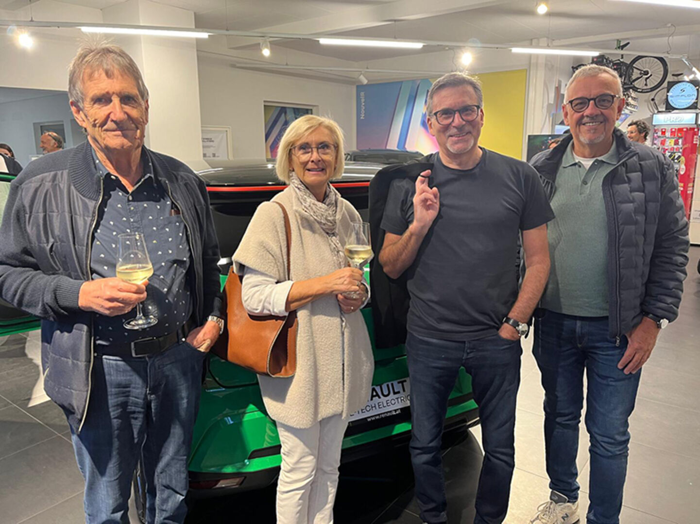 Peter Palm mit Brigitte, Stefan Pfaffstaller und Harald Frener  (v. li.)